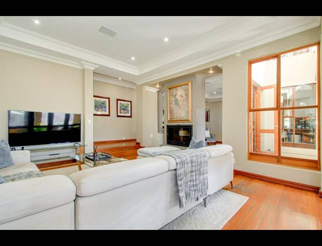 5 BEDROOM PROPERTY TO RENT IN DAINFERN VALLEY ESTATE